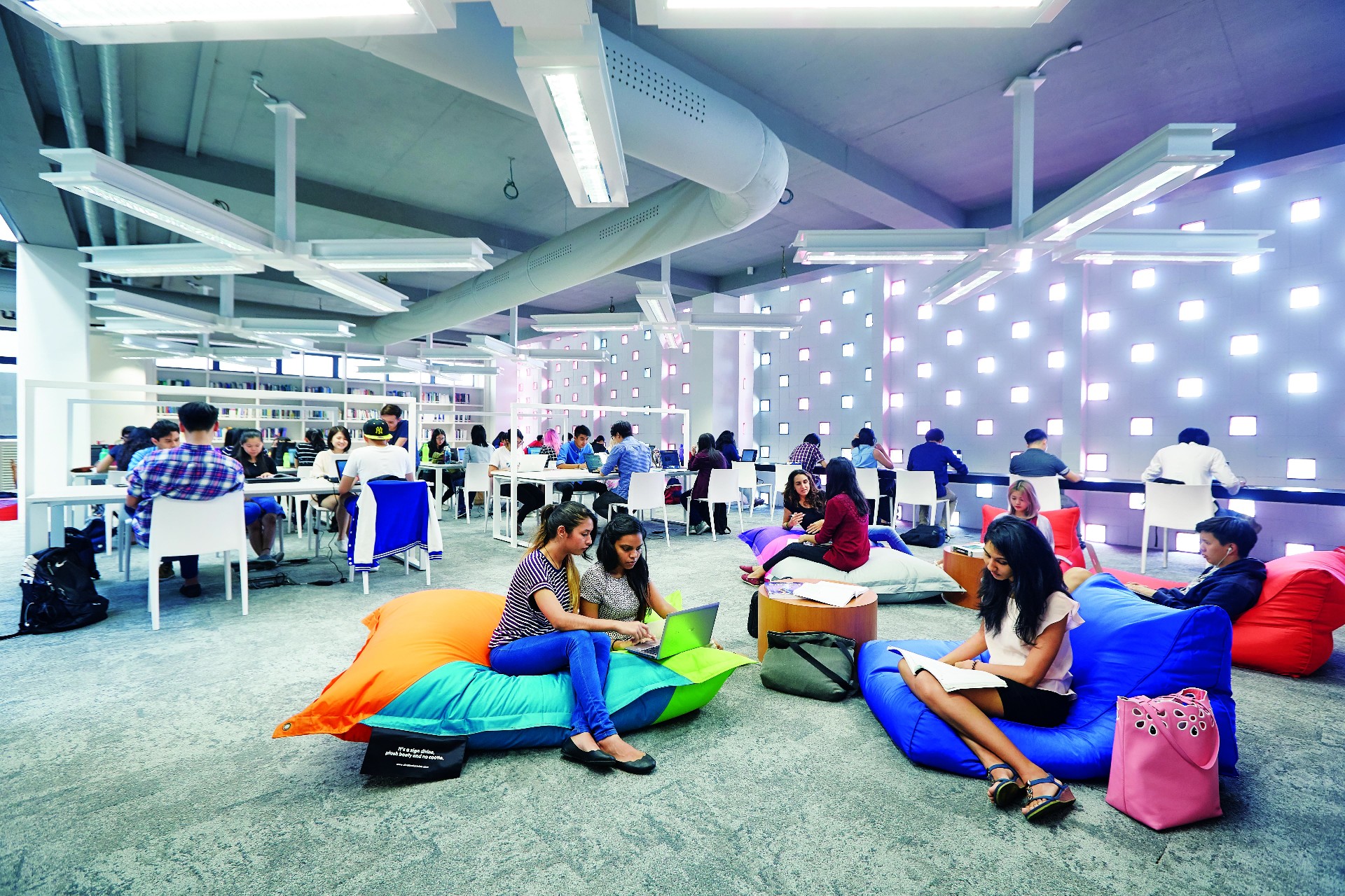 HELP - 0242 copy.jpg