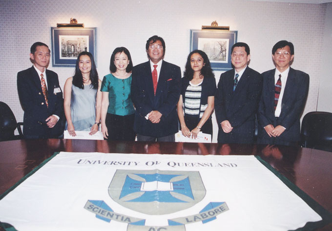 升格为大学学院